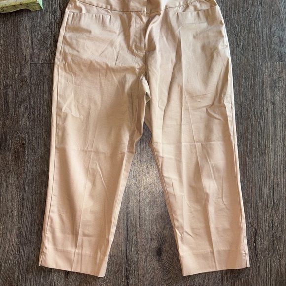 Talbots size 12 petite khaki crop pants - Picture 2 of 8